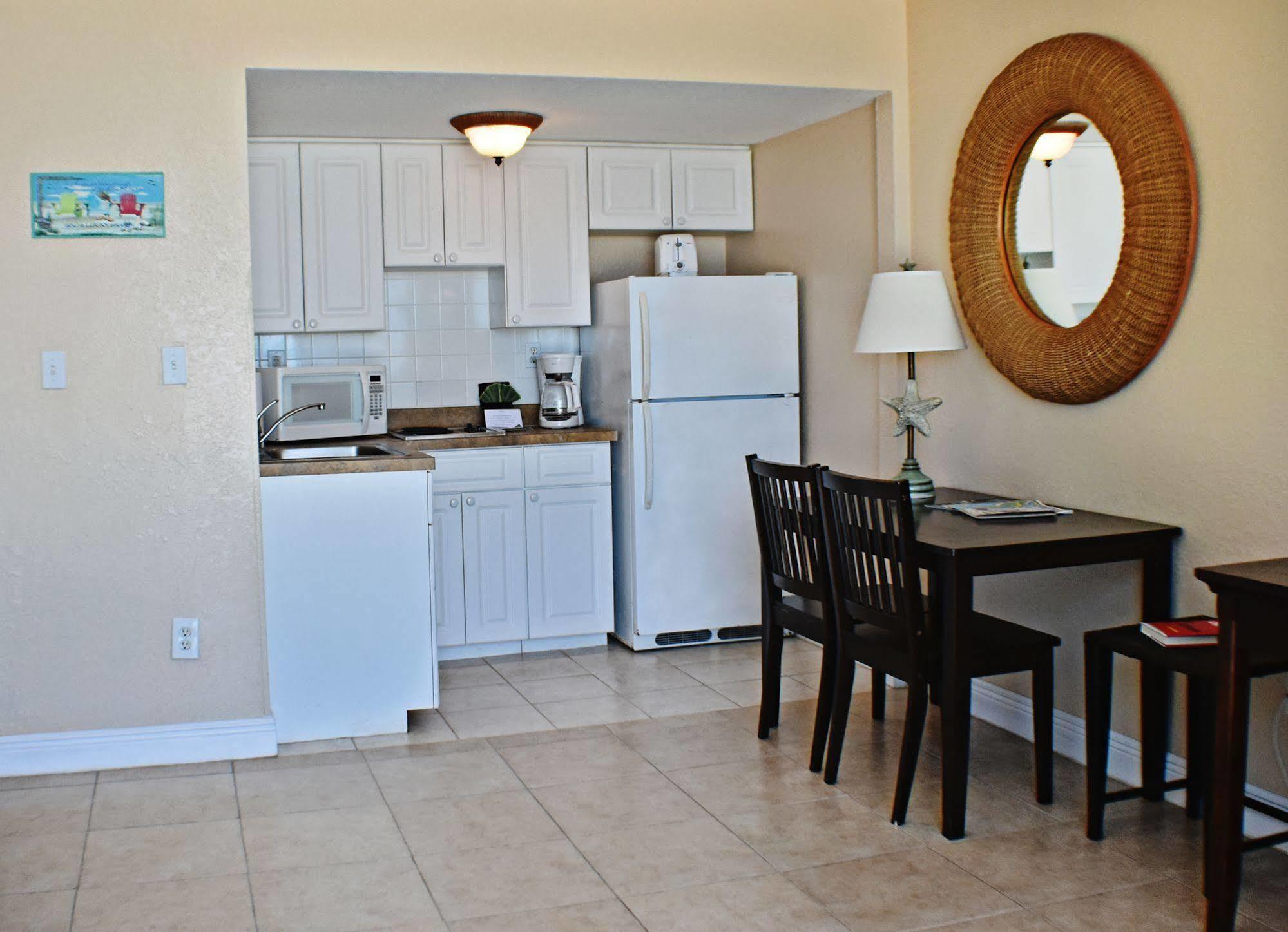 Anna Maria Island Dream Inn Холмс-Бич Экстерьер фото